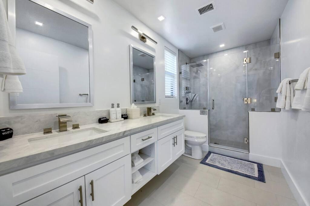 An Architectural Masterpiece With Unparalleled Beauty, Elegance And Amenities Temecula Eksteriør billede