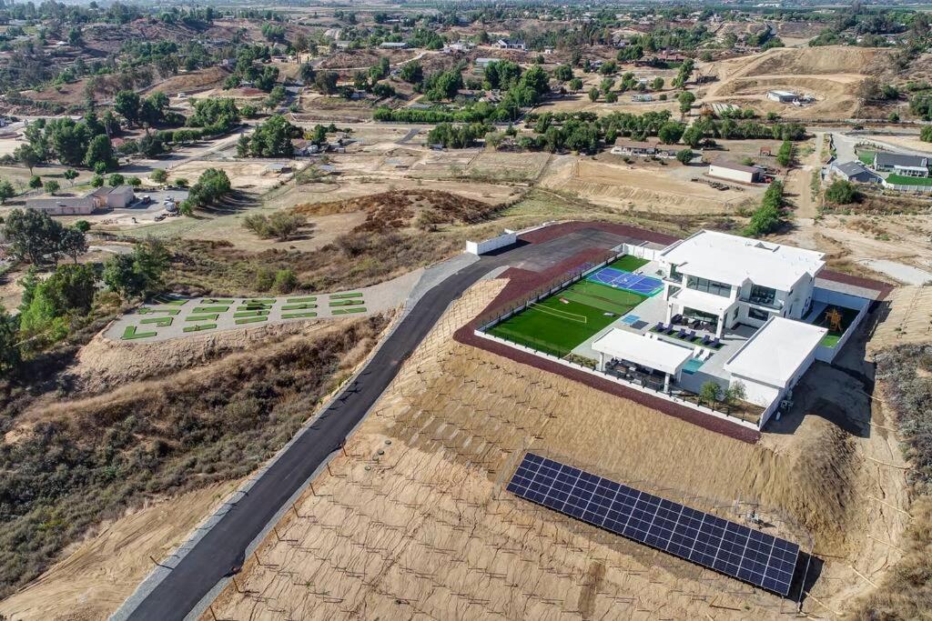An Architectural Masterpiece With Unparalleled Beauty, Elegance And Amenities Temecula Eksteriør billede