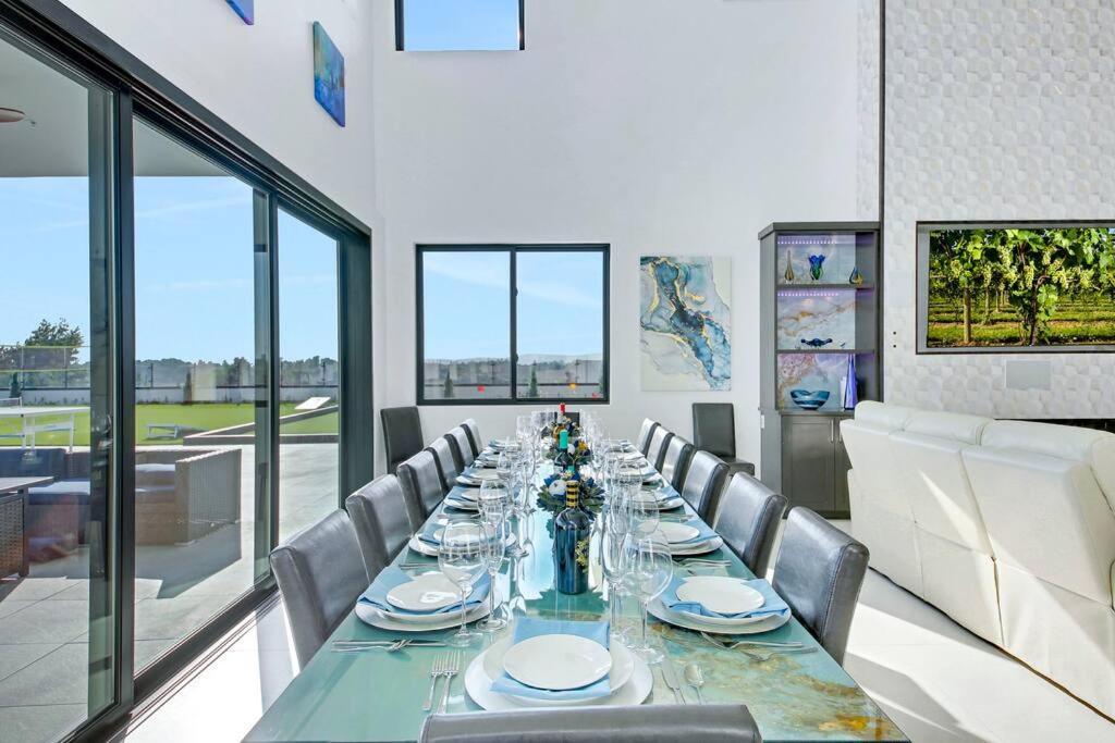An Architectural Masterpiece With Unparalleled Beauty, Elegance And Amenities Temecula Eksteriør billede