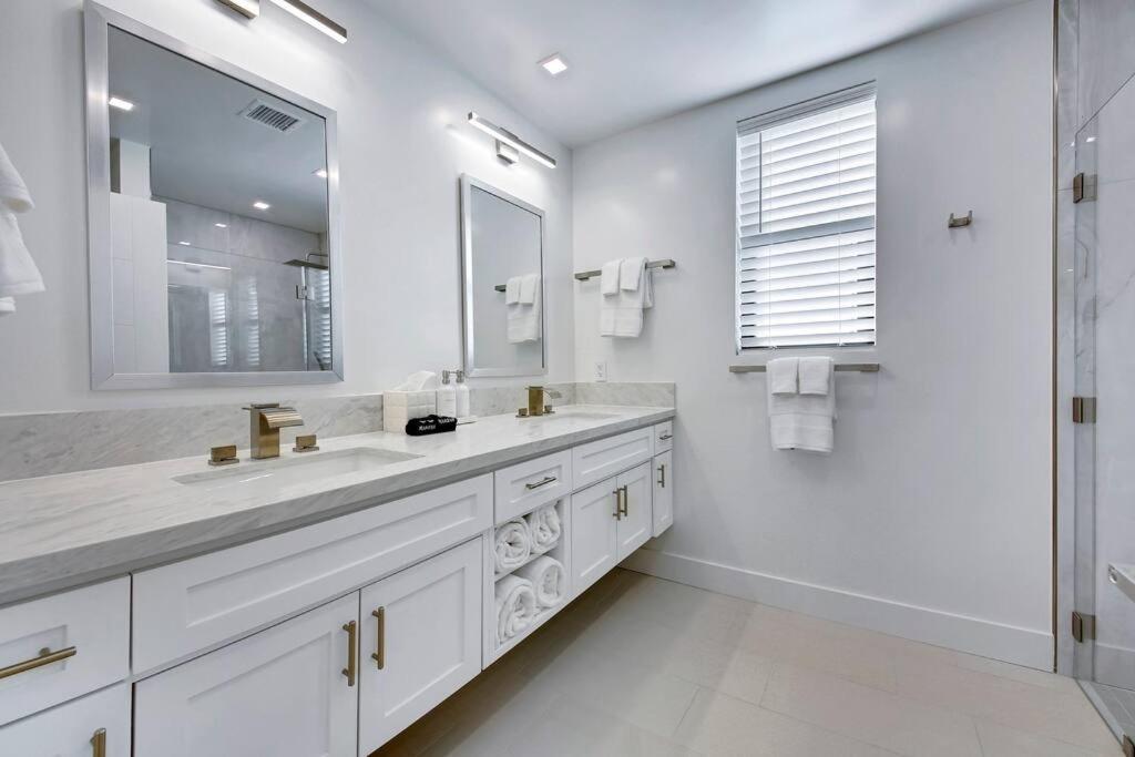An Architectural Masterpiece With Unparalleled Beauty, Elegance And Amenities Temecula Eksteriør billede