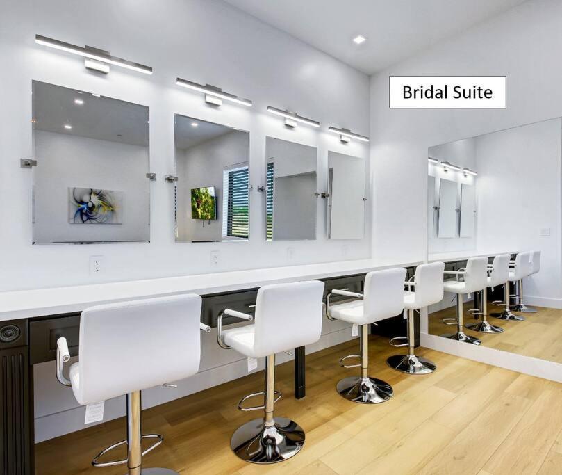 An Architectural Masterpiece With Unparalleled Beauty, Elegance And Amenities Temecula Eksteriør billede