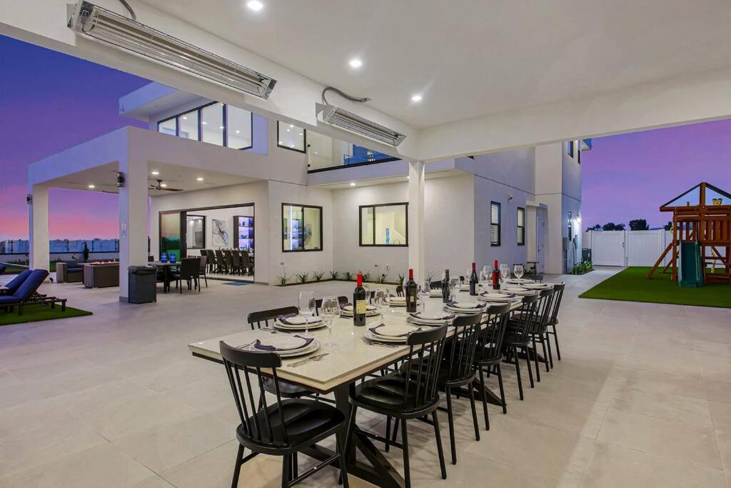 An Architectural Masterpiece With Unparalleled Beauty, Elegance And Amenities Temecula Eksteriør billede