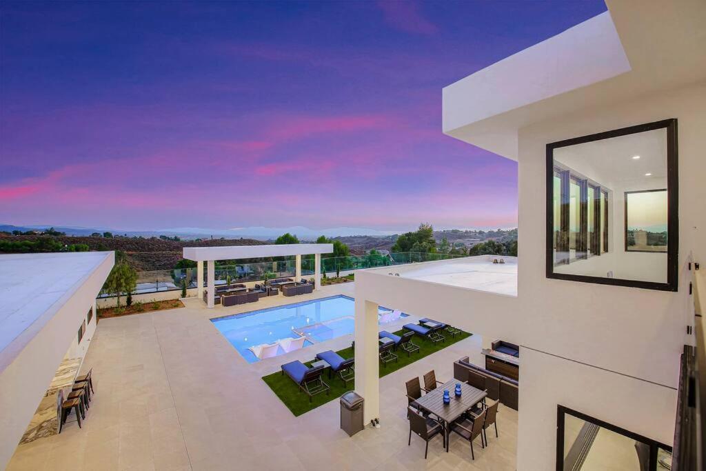 An Architectural Masterpiece With Unparalleled Beauty, Elegance And Amenities Temecula Eksteriør billede