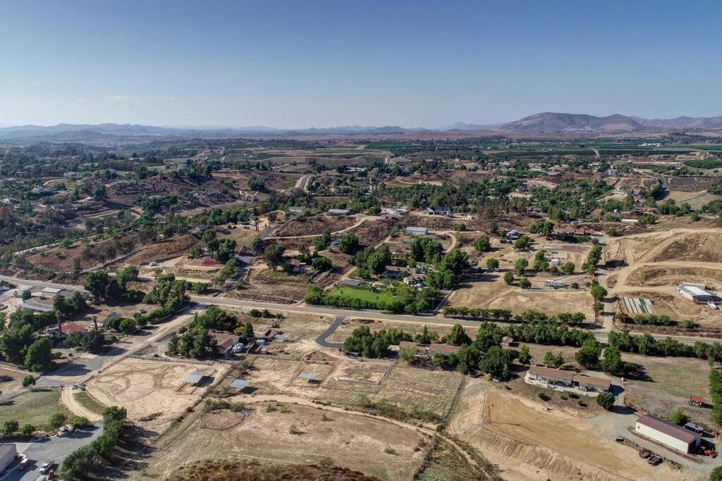 An Architectural Masterpiece With Unparalleled Beauty, Elegance And Amenities Temecula Eksteriør billede