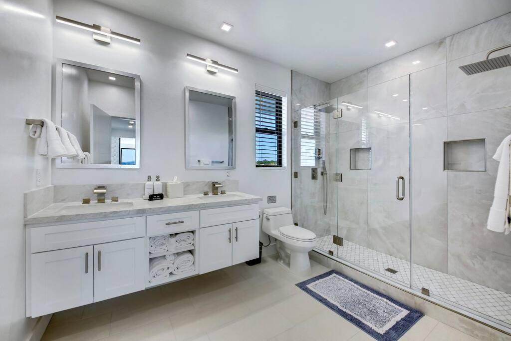 An Architectural Masterpiece With Unparalleled Beauty, Elegance And Amenities Temecula Eksteriør billede