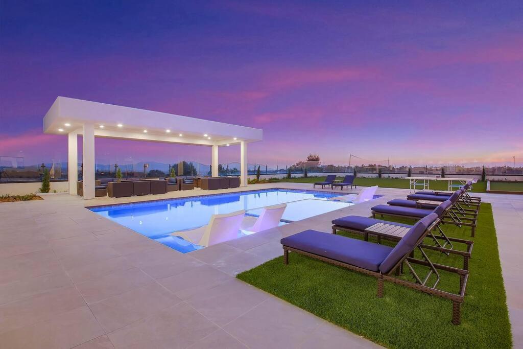 An Architectural Masterpiece With Unparalleled Beauty, Elegance And Amenities Temecula Eksteriør billede